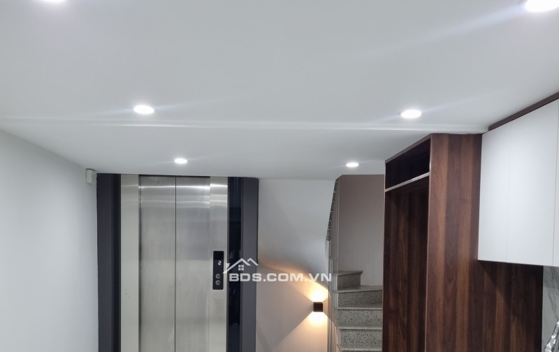 Cần bán nhà Trung Liệt 27m 6 tầng thang máy, hơn 10 tỷ